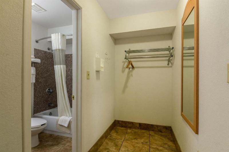 Studio 6 Lubbock TX Medical Center - photo 26