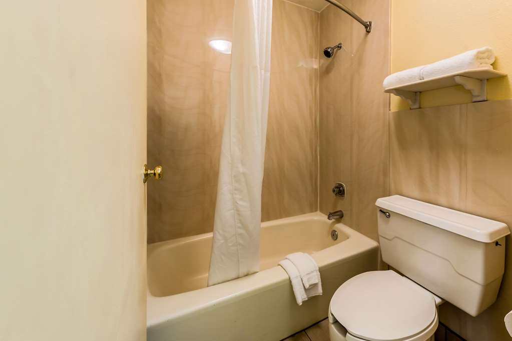 Quality Inn Clemson near University - photo 15