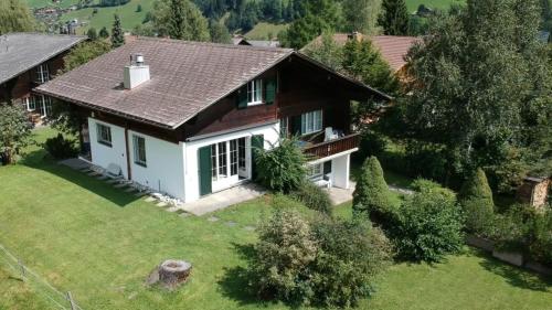 Chalet Catarina — 4-Star Luxury Hotel in Lenk, Switzerland