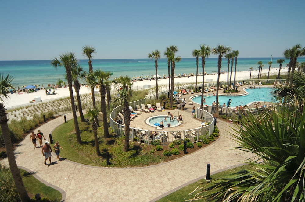 Grand Panama Beach Resort by Emerald View Resorts - photo 49