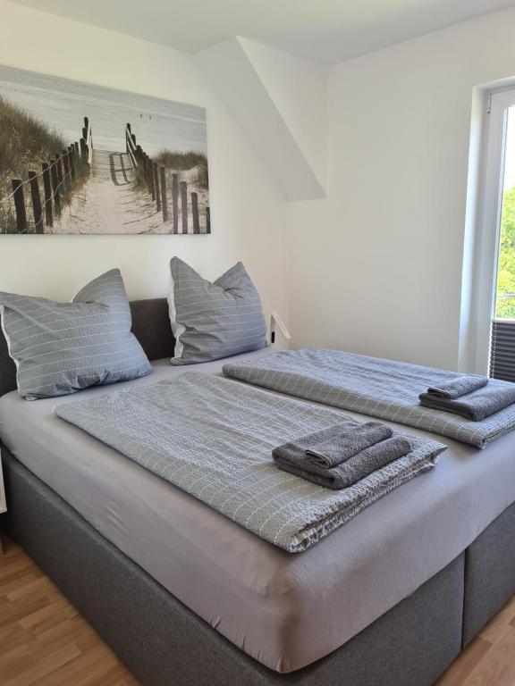 Haus Annelie Fewo 2 Og — 4-Star Luxury Hotel in Dranske, Germany
