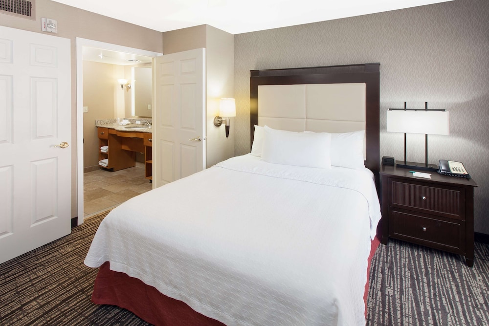 Homewood Suites by Hilton Indianapolis Keystone Crossing - photo 8
