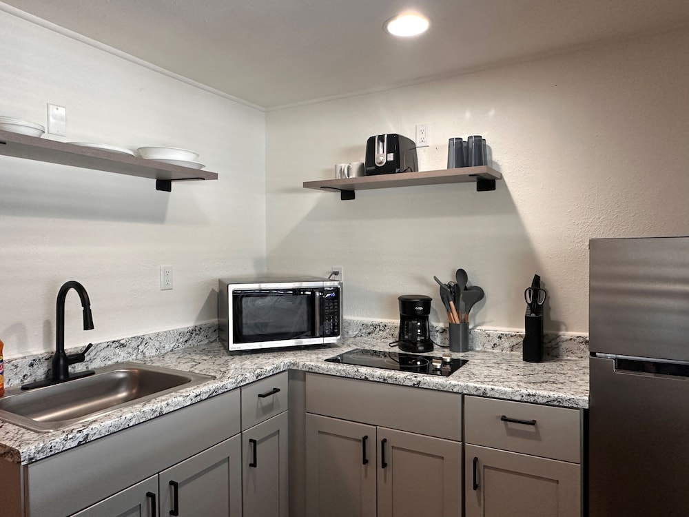 Alhonna Resort LLC - photo 122