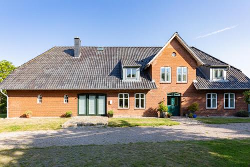 Meerblick — 4-Star Luxury Hotel in Husum, Germany