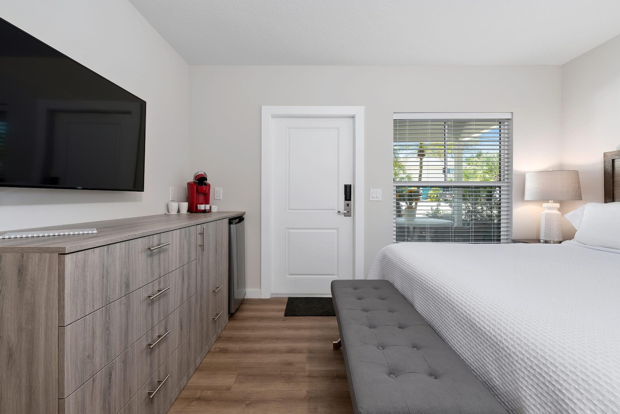 Escape Coastal Resort on Casey Key - photo 25