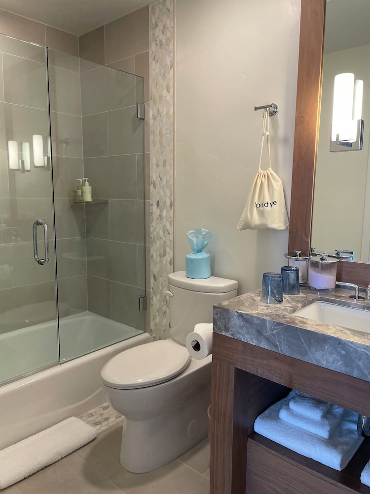Carmel Beach Hotel - photo 34
