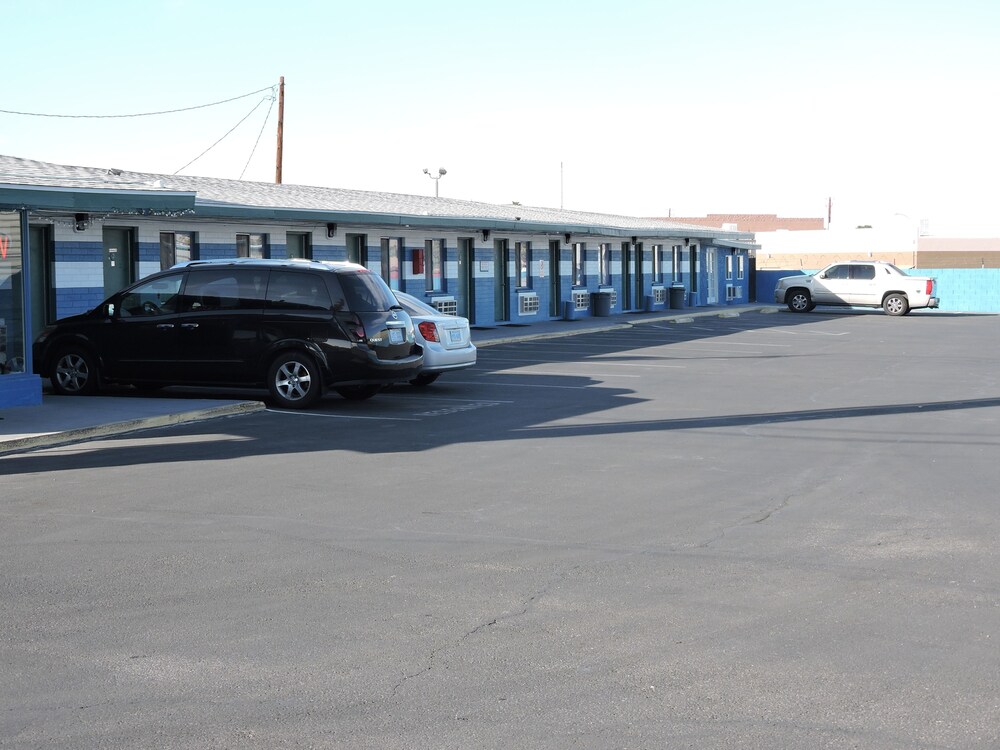 Walden Motel - photo 21