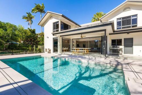 Raphari At The Cove A Stunning Poolside Escape in Palm Cove, Australia