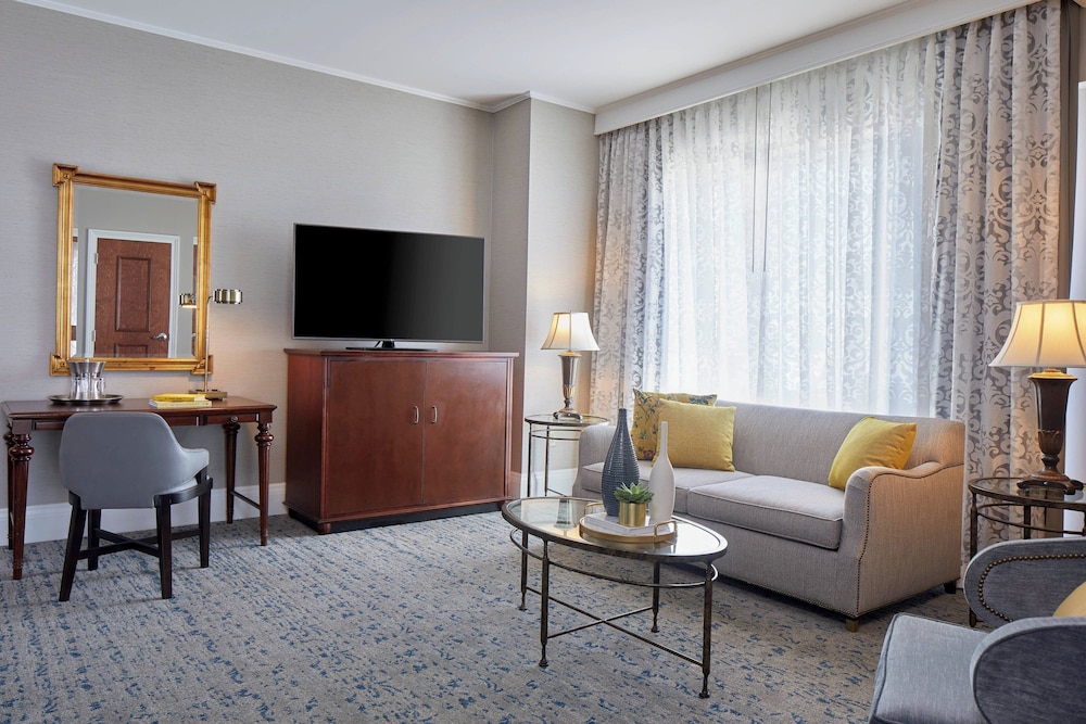 The Battle House Renaissance Mobile Hotel & Spa - photo 31