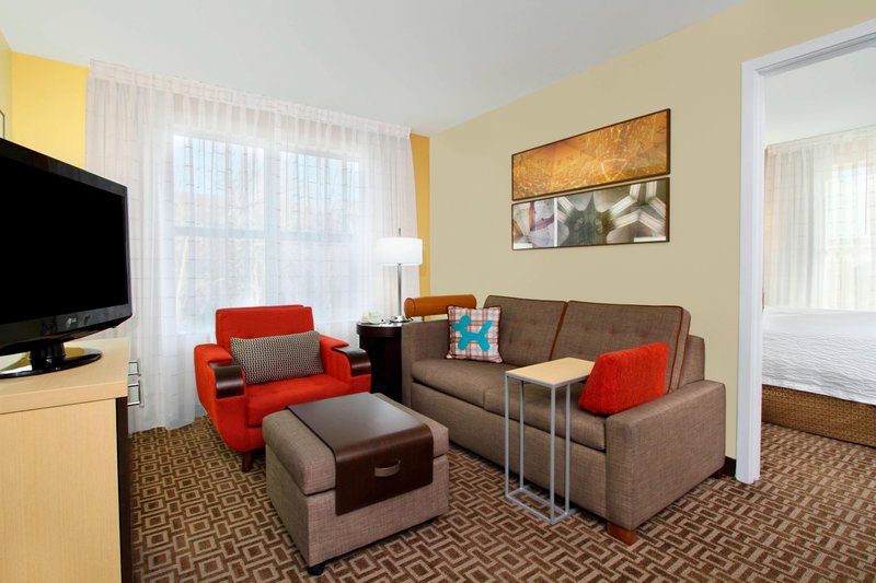 TownePlace Suites by Marriott Newark Silicon Valley - photo 11