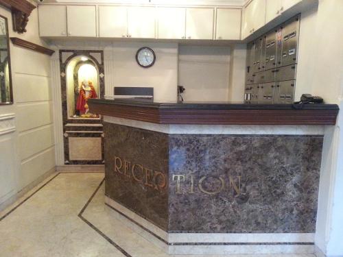 Hotel Ashray International Sion Near Bkc