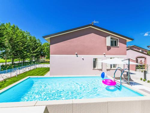 Holiday Home Borgo Il Vallin Delle Conche 3 by Interhome — 4-Star Luxury Hotel in Cecina, Italy