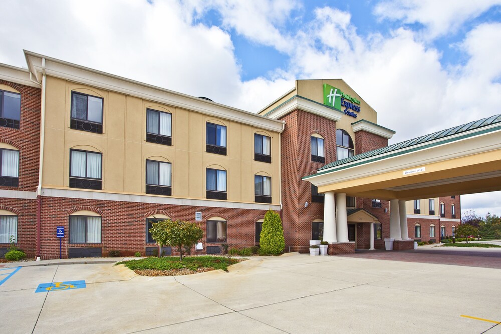 Holiday Inn Express Hotel Suites Goshen By Ihg — Goshen