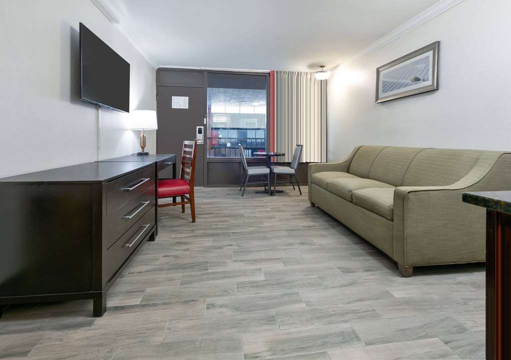 Ramada by Wyndham Diamondhead I 10 Gulfport - photo 16