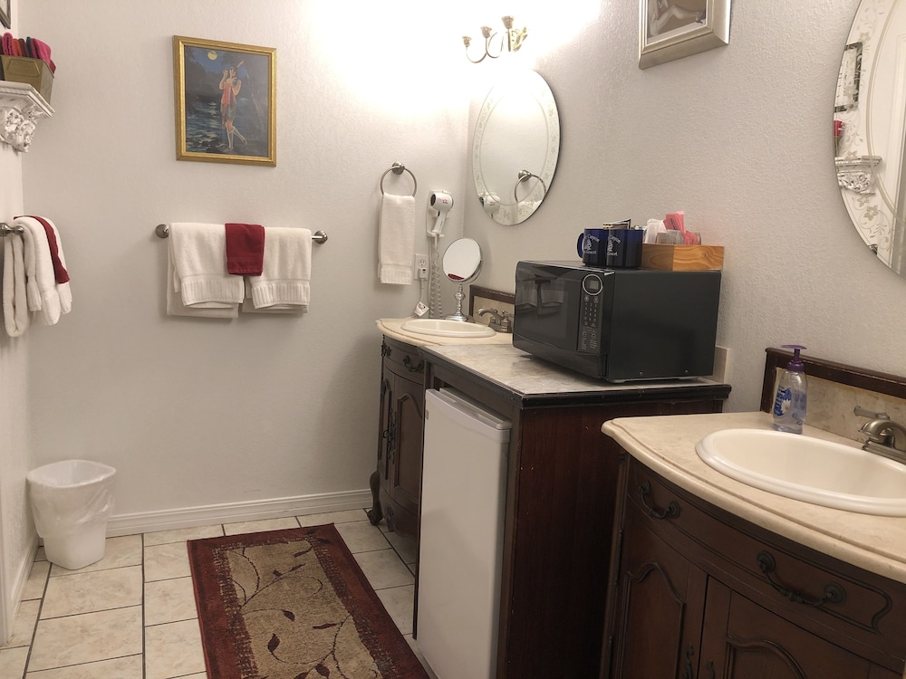 Echo Canyon Spa Resort - photo 83
