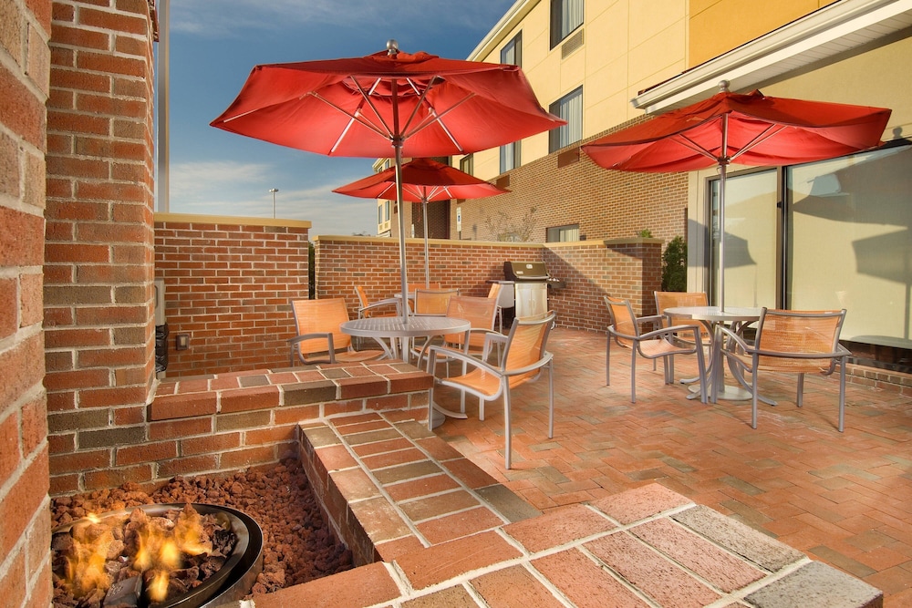 TownePlace Suites by Marriott Lexington Park Patuxent River Naval Air Station - photo 20