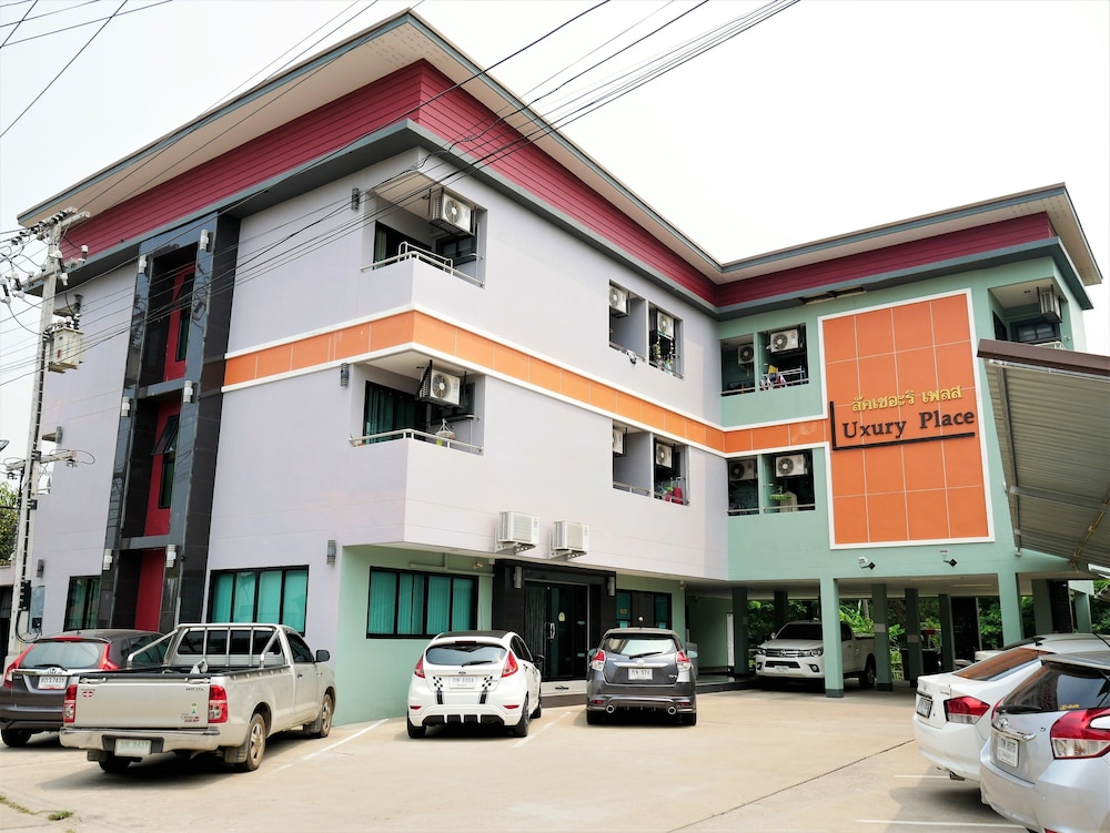 Luxury Place Phitsanulok in Phitsanulok, Thailand