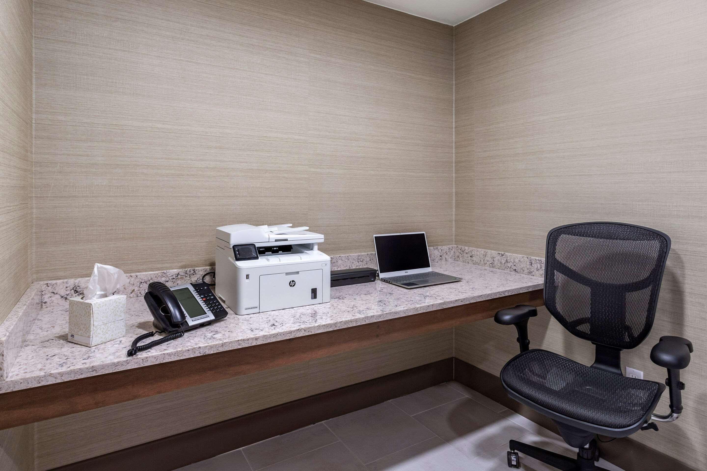 Metro Inn Jfk - photo 20