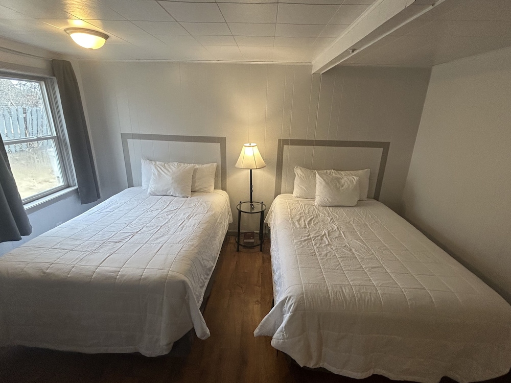 Spirit Lake Resort Motel - photo 5