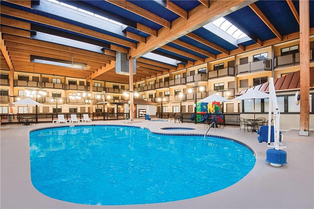 Ramada Plaza Conf Center By Wyndham Gillette — Gillette