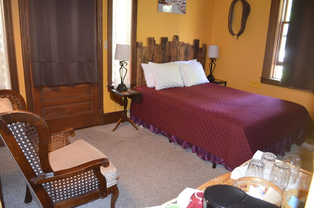 Ouray Main Street Inn - photo 9