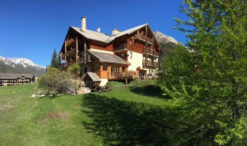 Hôtel L’Echaillon in Grenoble, France