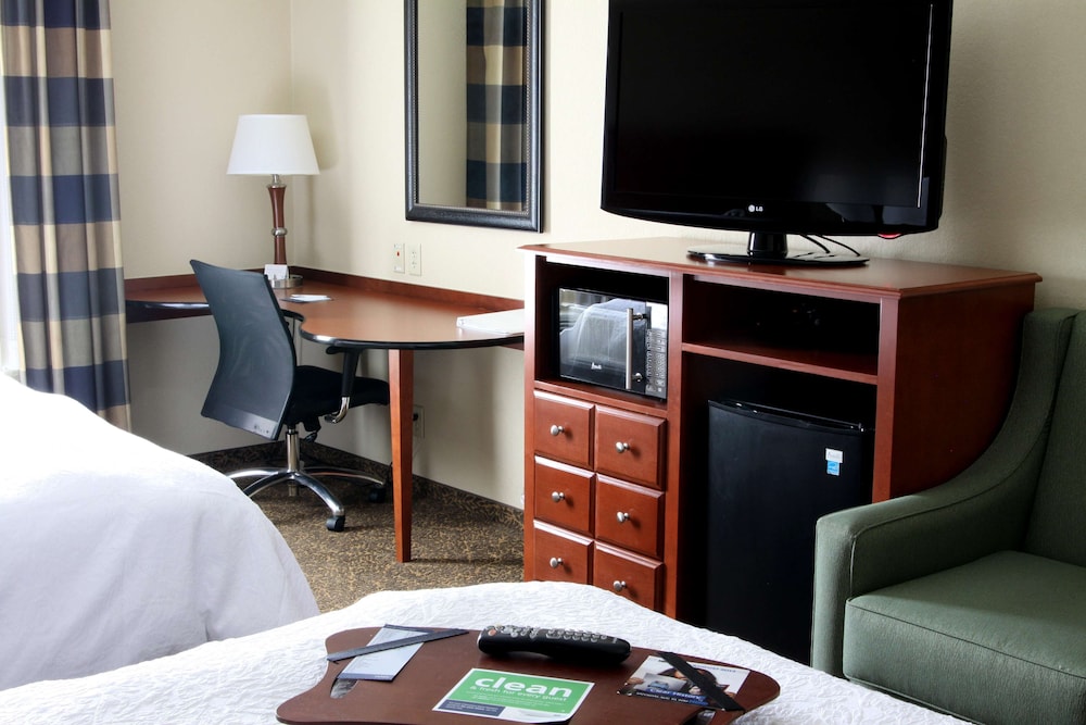 Hampton Inn & Suites Paducah - photo 10