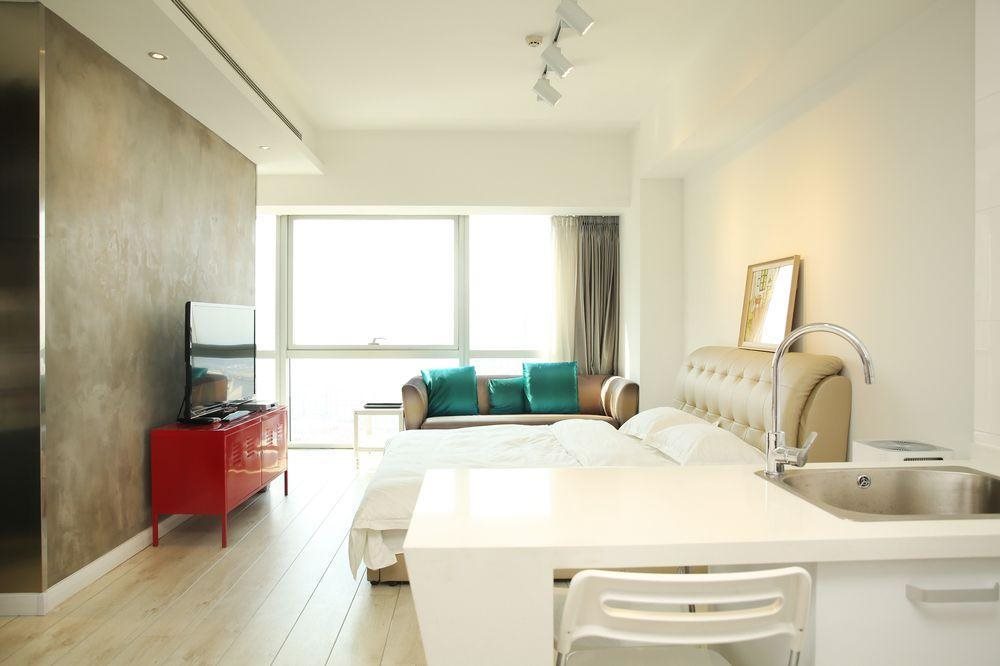 Haiyuelanting HK Mid Rd - carbon neutral hotel in Qingdao