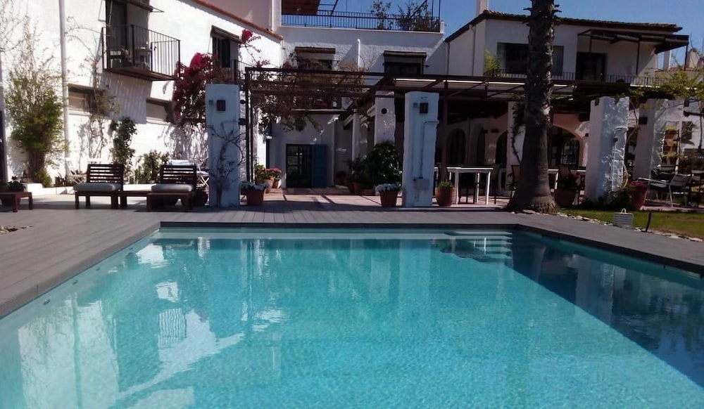 Hotel Boutique Horta d’en Rahola — Cadaques — photo 2