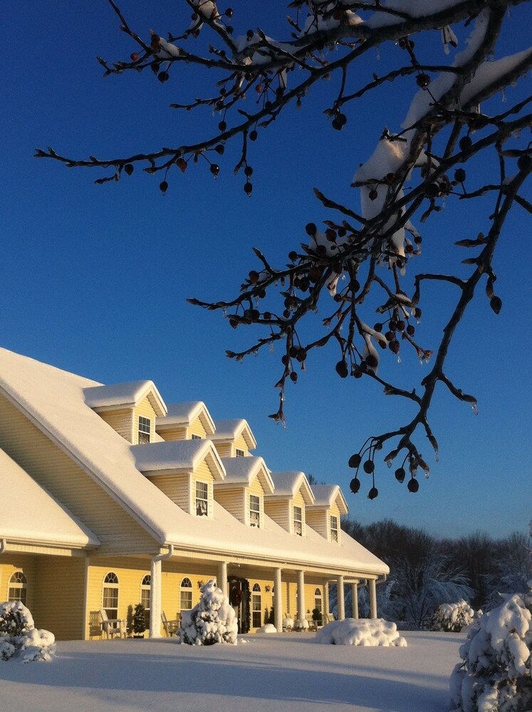 The Abbé House Inn - featured photo