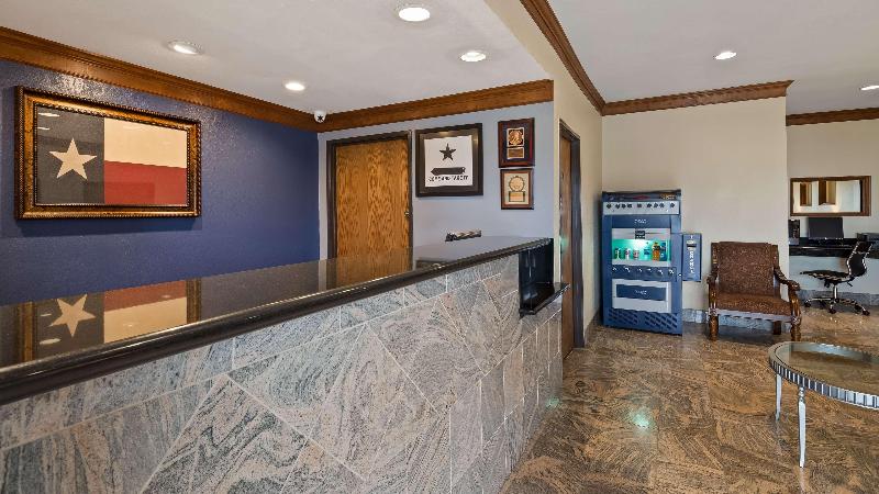 Best Western Regency Inn & Suites - photo 9