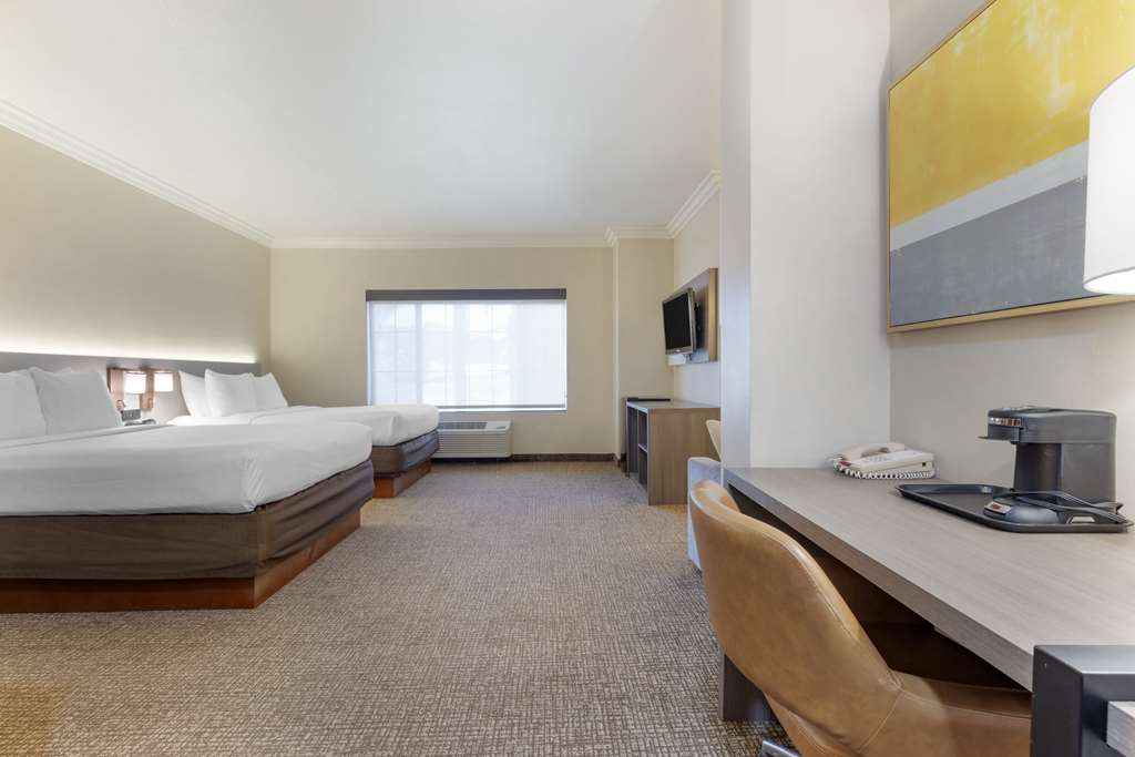 Comfort Suites Oceanside Camp Pendleton Area - photo 42