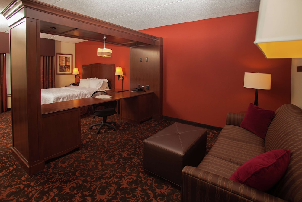 Hampton Inn Elmira Horseheads - photo 10