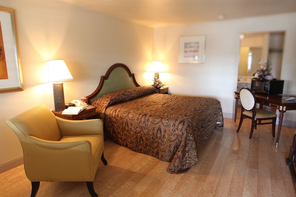 The Greenwell Inn - photo 22