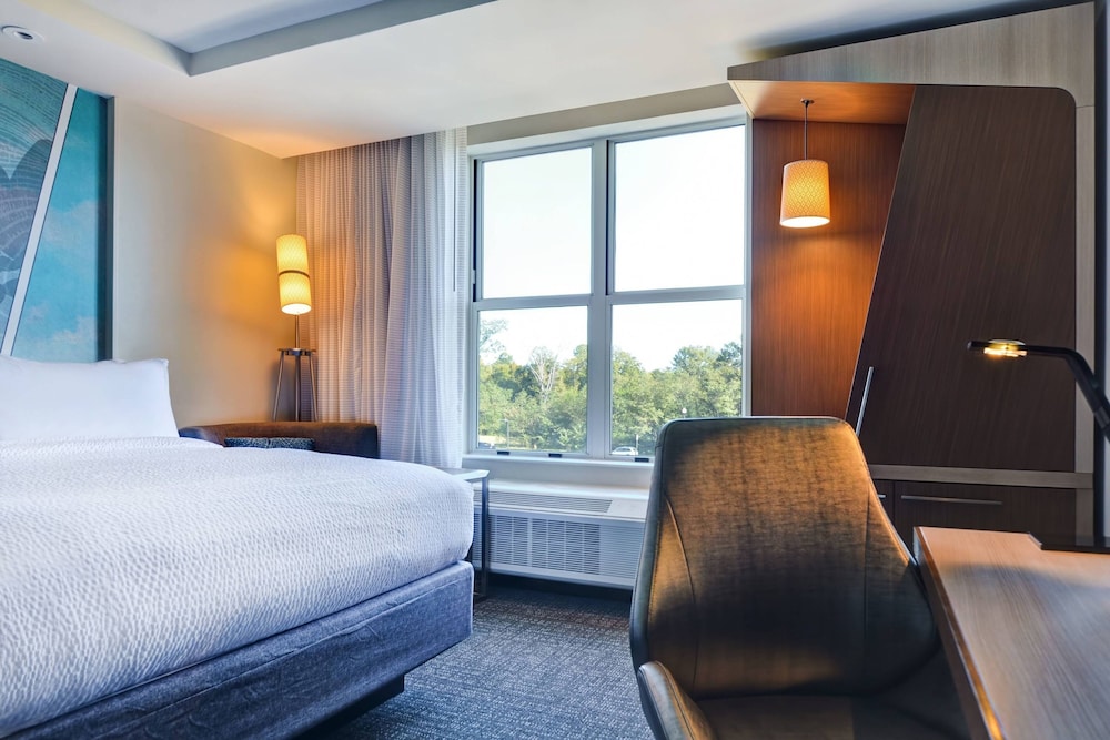 Courtyard by Marriott Jackson Madison - photo 12