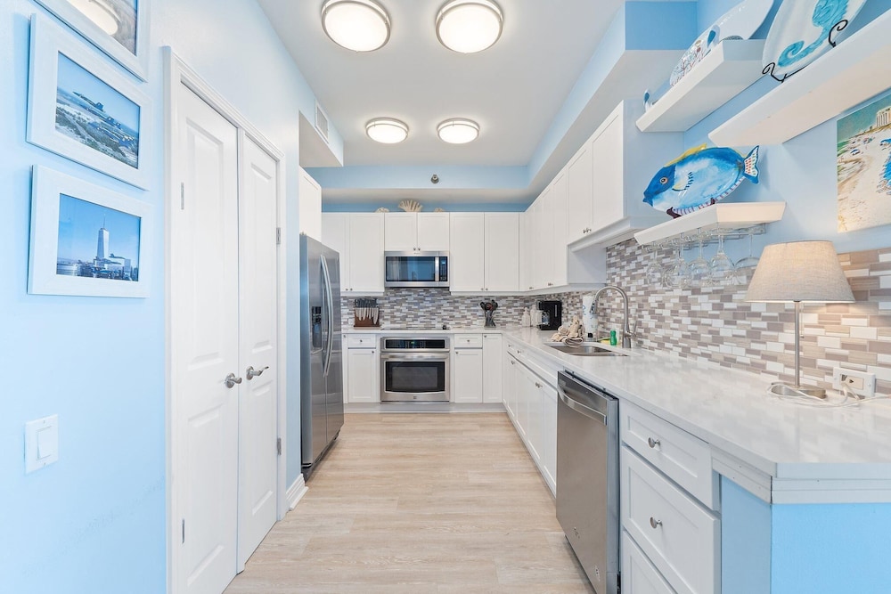Beach Colony Tower 2C - photo 18