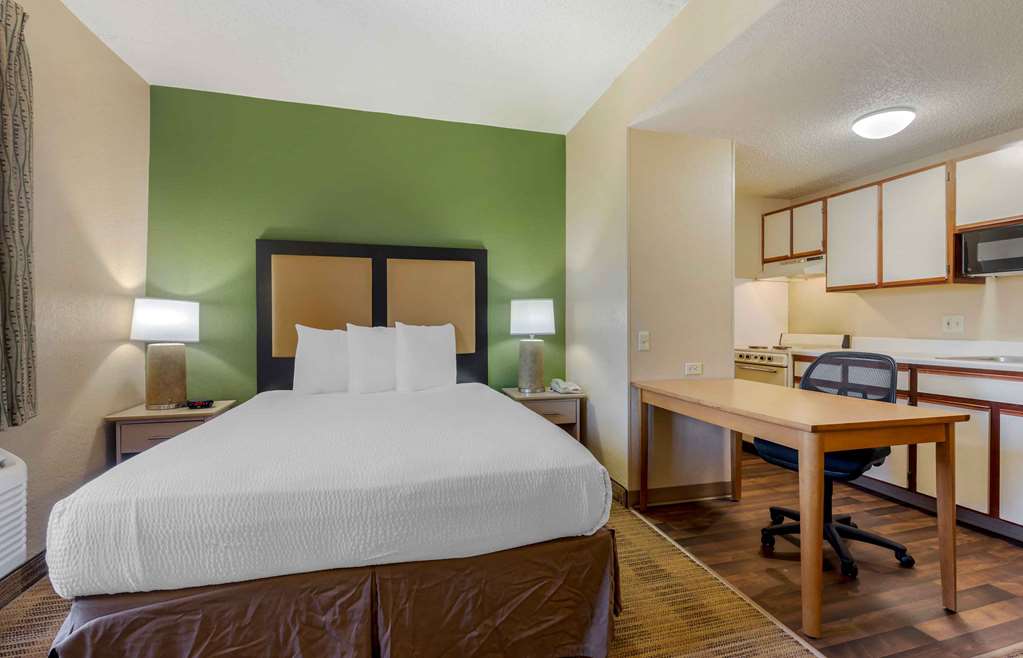 Extended Stay America Select Suites Dallas Las Colinas - photo 12