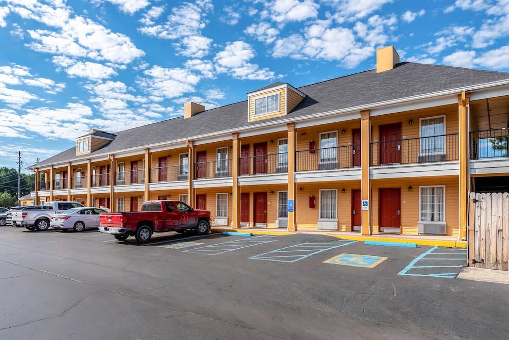 Quality Inn Decatur River City - photo 41
