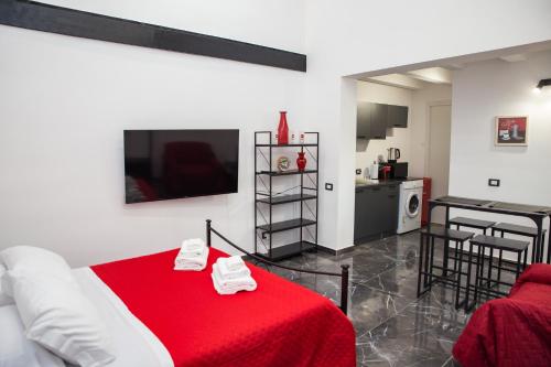 3 Rooms Catania Vulcano bright independent studio apartment — 4-Star Luxury Hotel in Catania, Italy