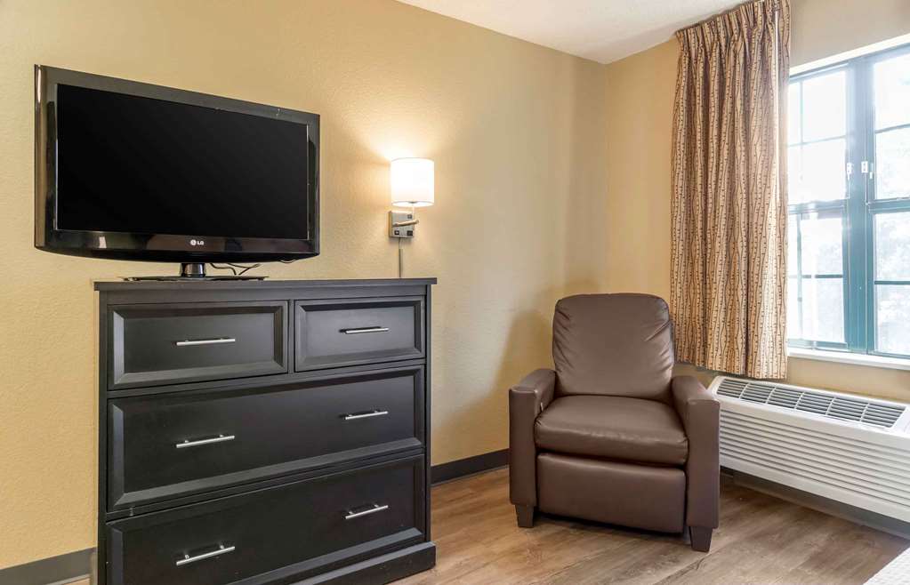 Extended Stay America Suites Seattle Everett North - photo 14