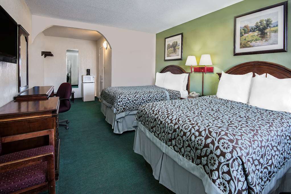 Days Inn by Wyndham Van Horn TX - photo 9