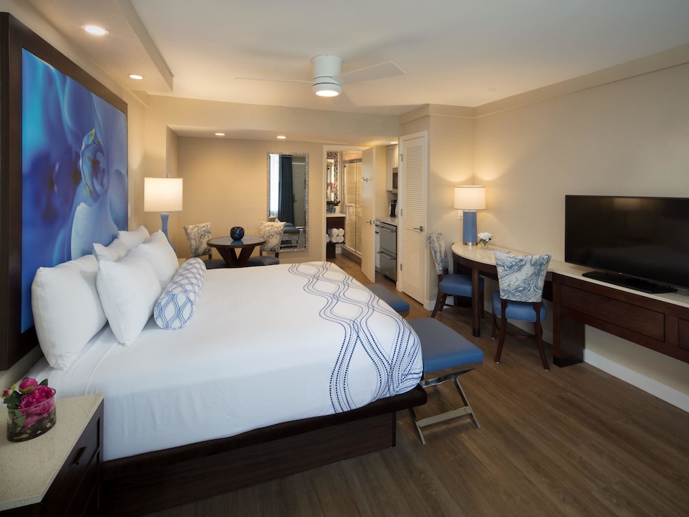 Lido Beach Resort - photo 9