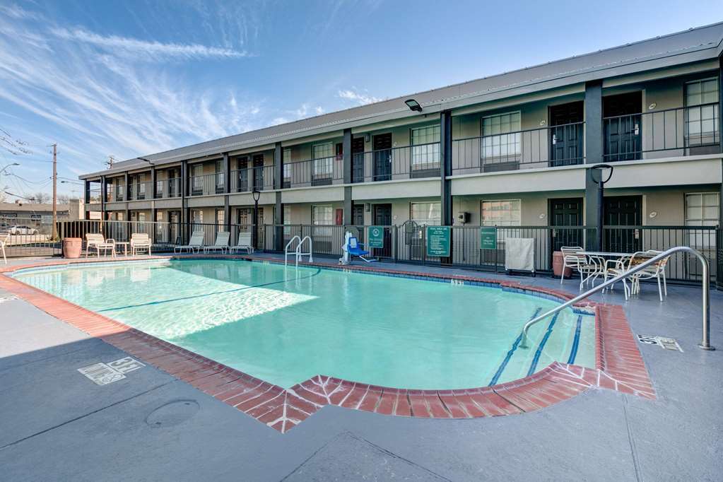 La Quinta Inn by Wyndham Dallas Uptown - photo 22