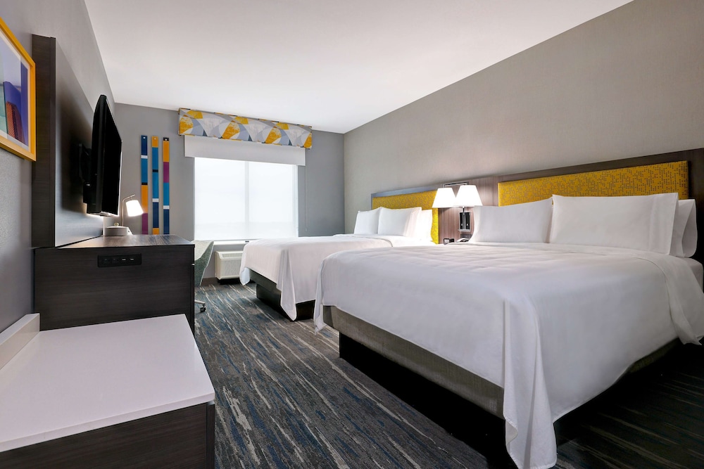 Hampton Inn & Suites Houston East Beltway 8 - photo 38