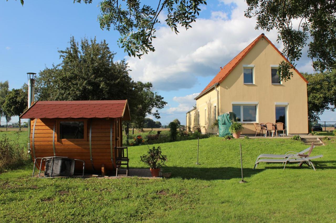 Ferienhaus Loose 8 — 4-Star Luxury Hotel in Letschin, Germany