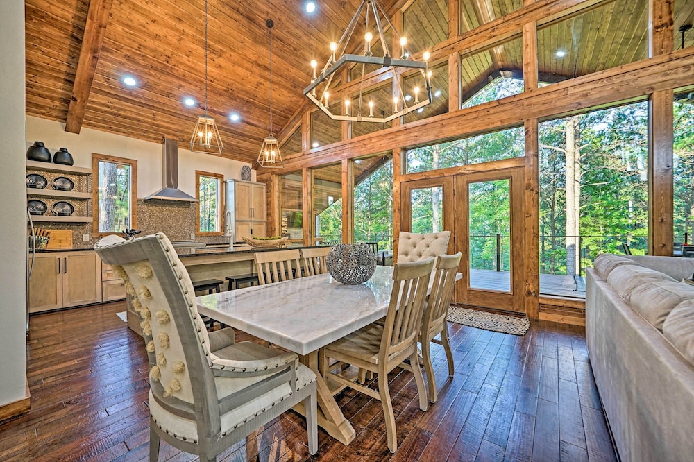 Broken Bow Cabin Less Than 9 Mi to Choctaw Landing Casino - photo 5