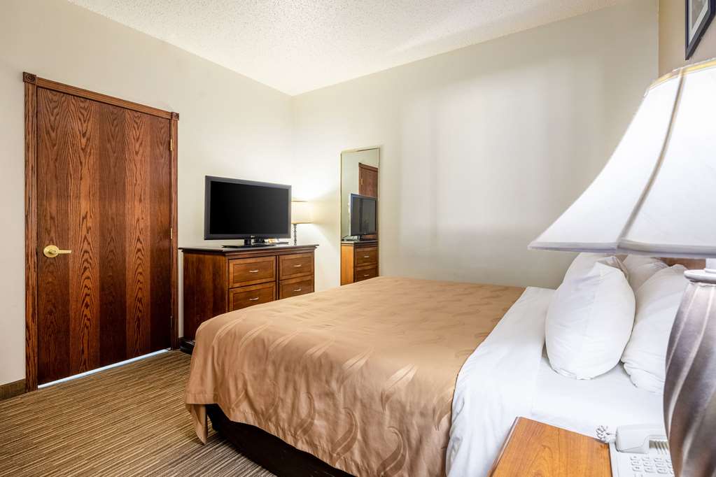 Quality Inn Keystone near Mount Rushmore - photo 7