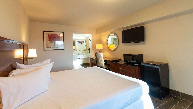 Magnuson Extended Stay and Suites Airport Hotel - photo 15