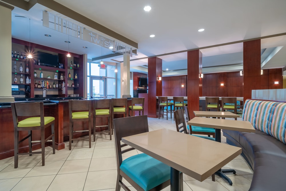 Holiday Inn Manassas Battlefield by IHG - photo 22