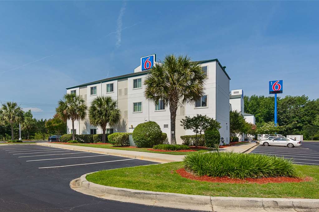 Motel 6 Columbia SC Fort Jackson Area - featured photo